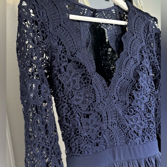Lulus NWT navy lace top gown - Picture 2 of 8